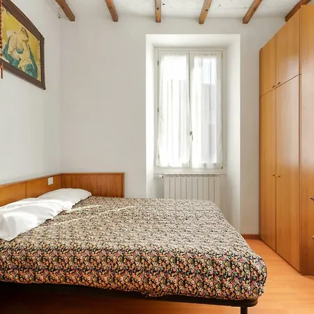 Lena Villa Bellano